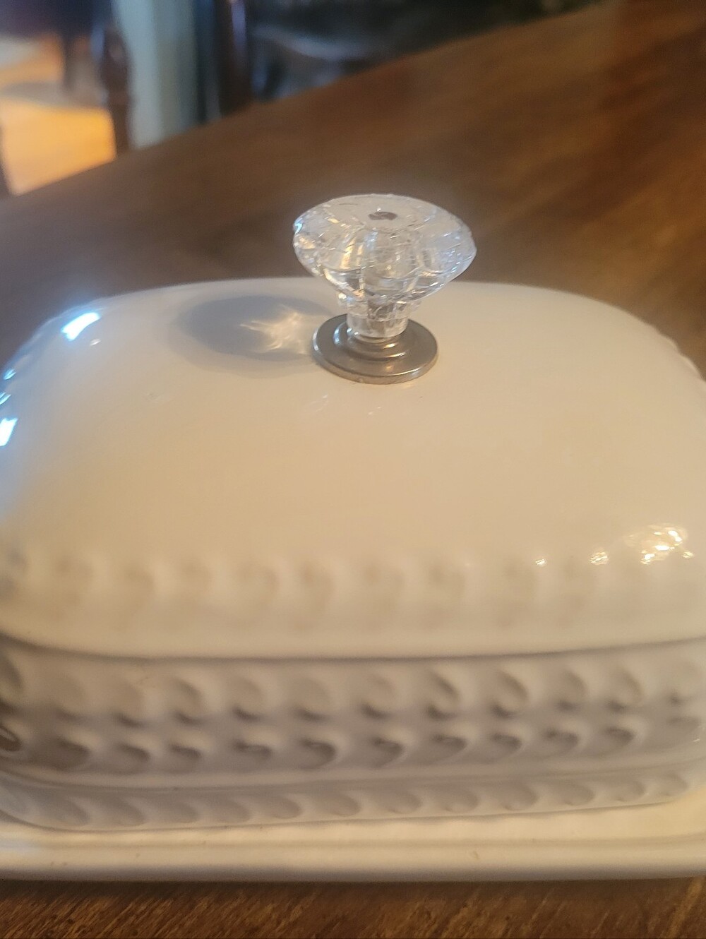 White Ceramic Butter Dish with Clear Glass Knob